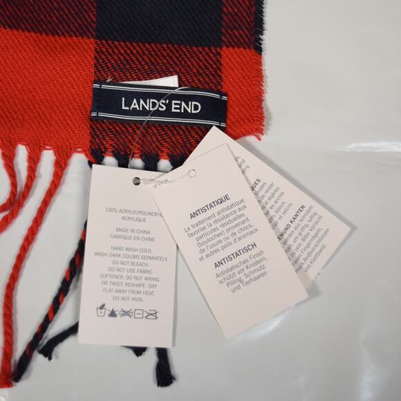 New Lands End Rectangle Winter Scarf Red & Black Check Acrylic Fringe 16" x 72" - Picture 7 of 7
